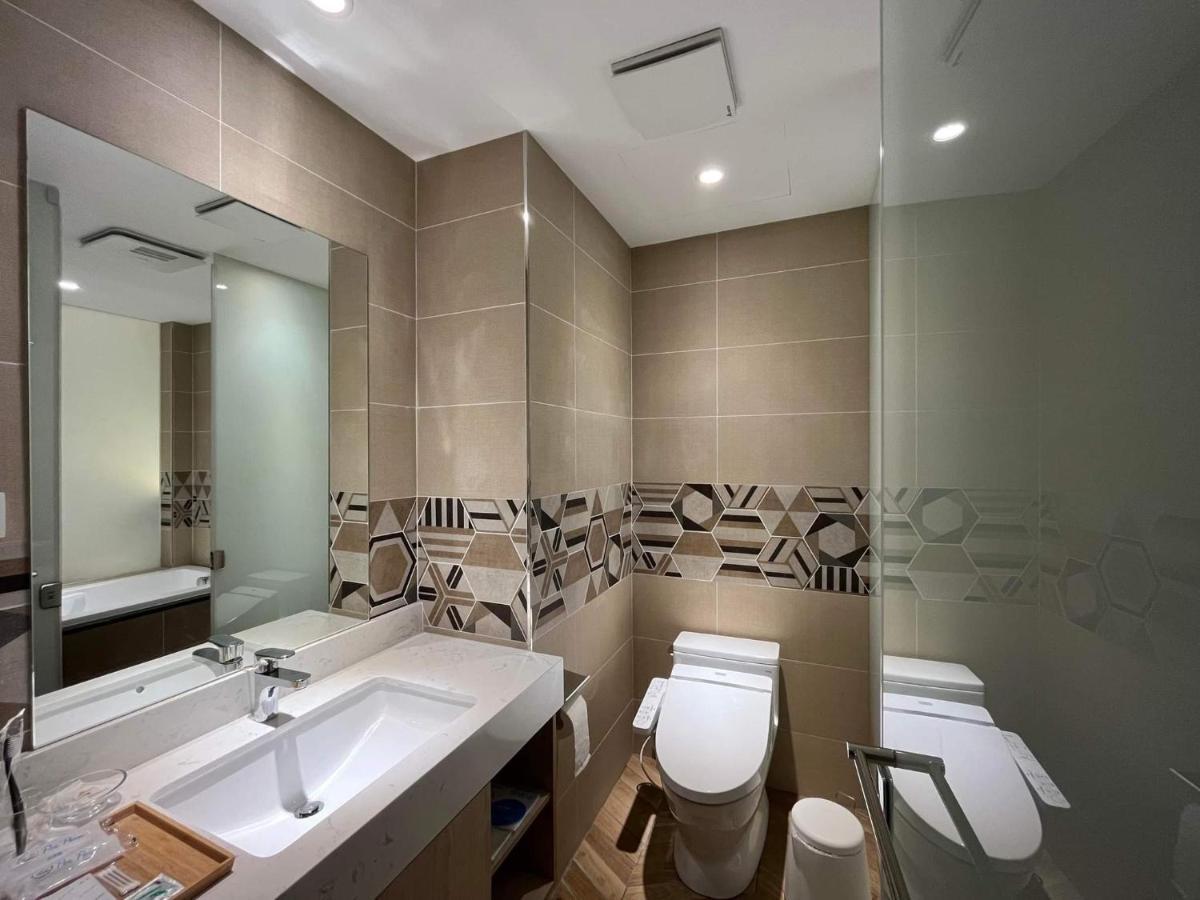 Bentley Hotel Zhongli Dış mekan fotoğraf